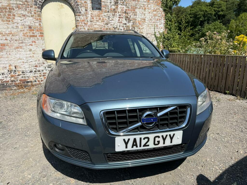Volvo V70 Se Lux Blue #4