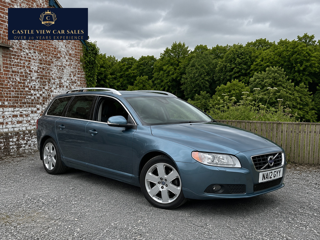 Volvo V70 Se Lux Blue