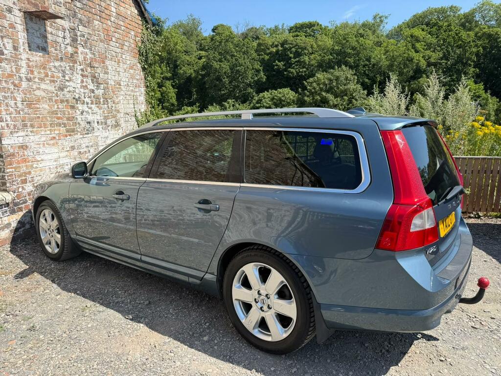 Volvo V70 D3 Se Blue #7