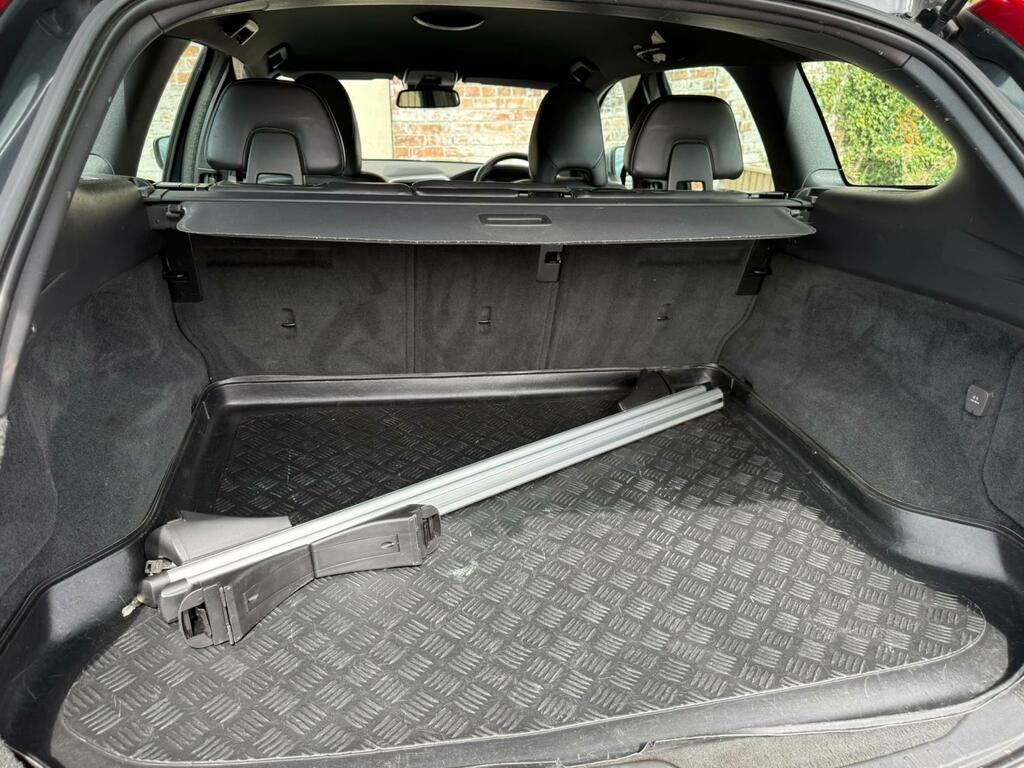 Volvo XC60 2.4L Se Lux Nav Blue #14