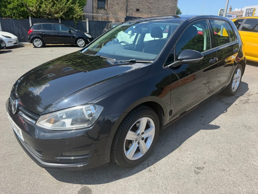 Volkswagen Golf 1.6L Match Black #5