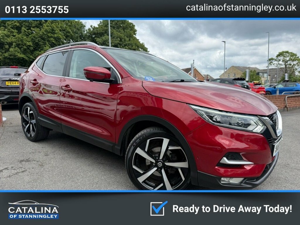 Nissan Qashqai 1.7L Tekna Red