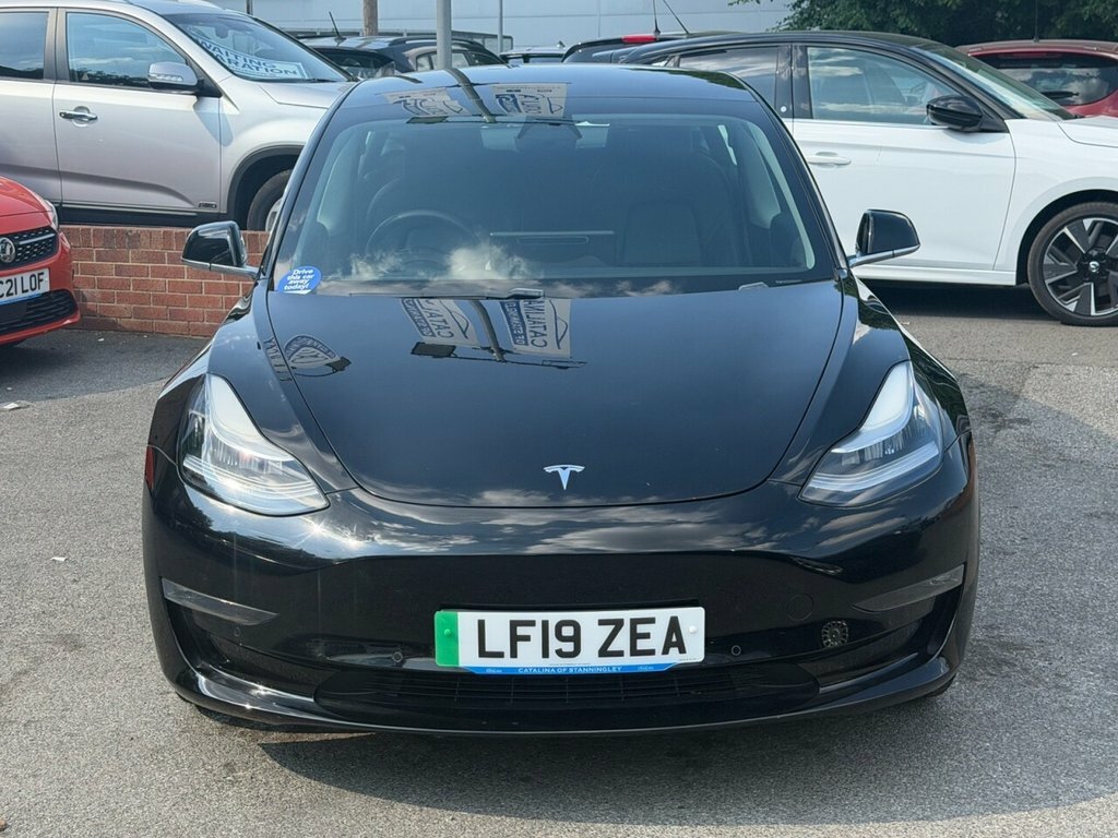 Tesla Model 3 Saloon LF19ZEA Black #2