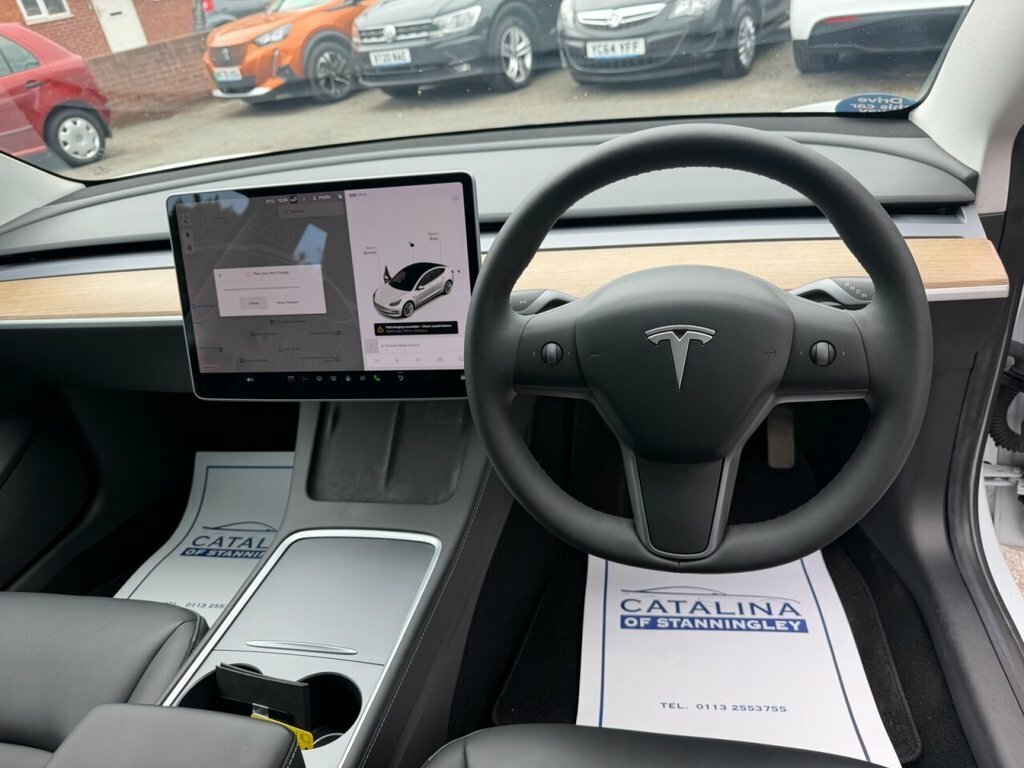 Tesla Model 3 Saloon GJ71XBB White #4