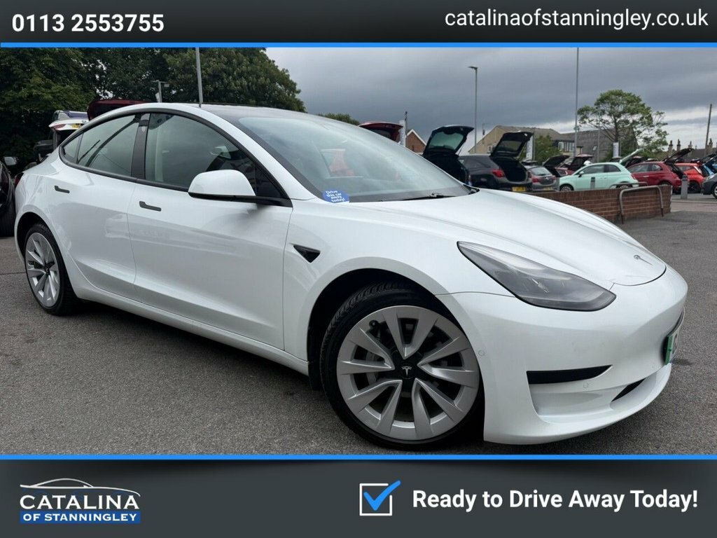 Tesla Model 3 Saloon White
