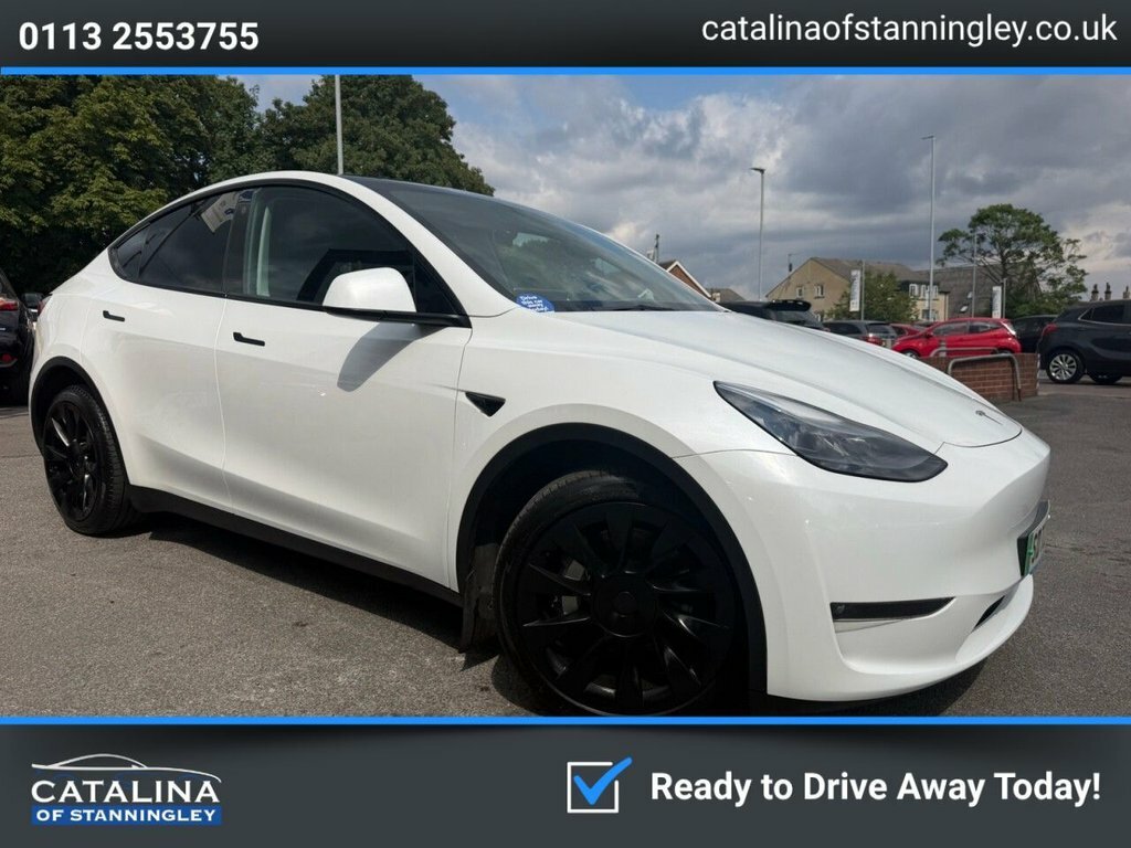 Tesla Model Y Suv White