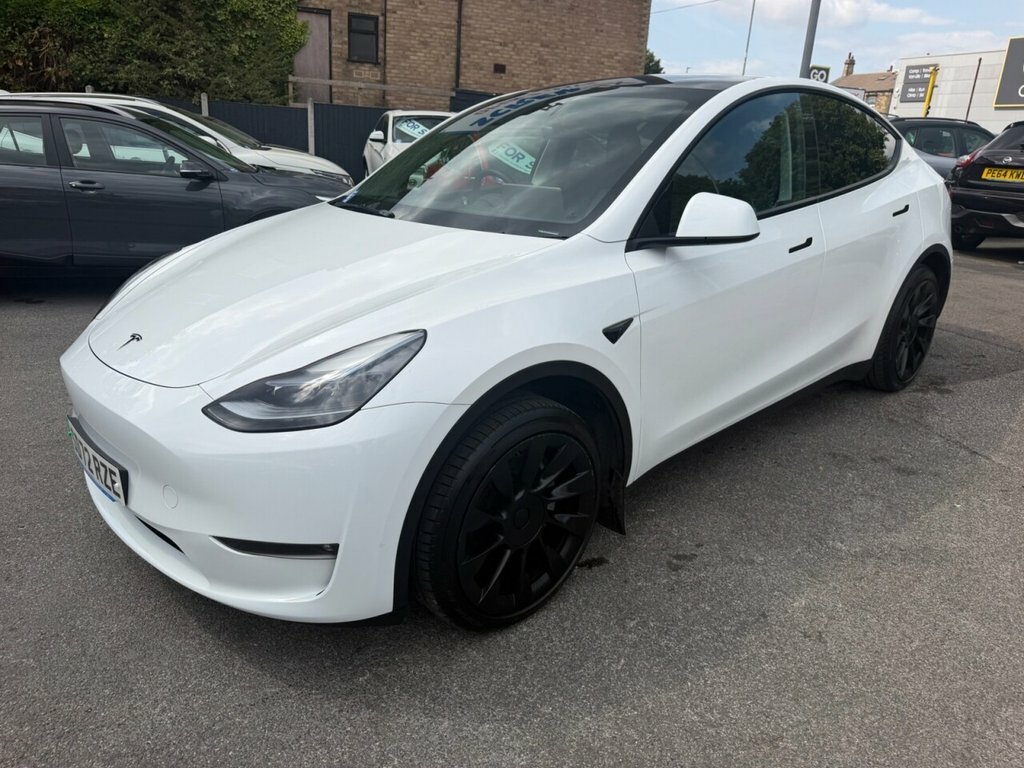 Tesla Model Y Suv SD72RZE White #5