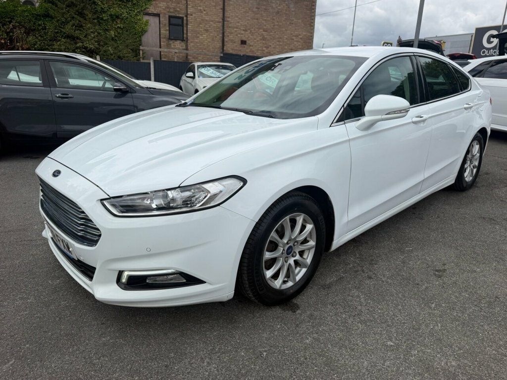 Ford Mondeo 2L Titanium Edition PK68FXW White #5