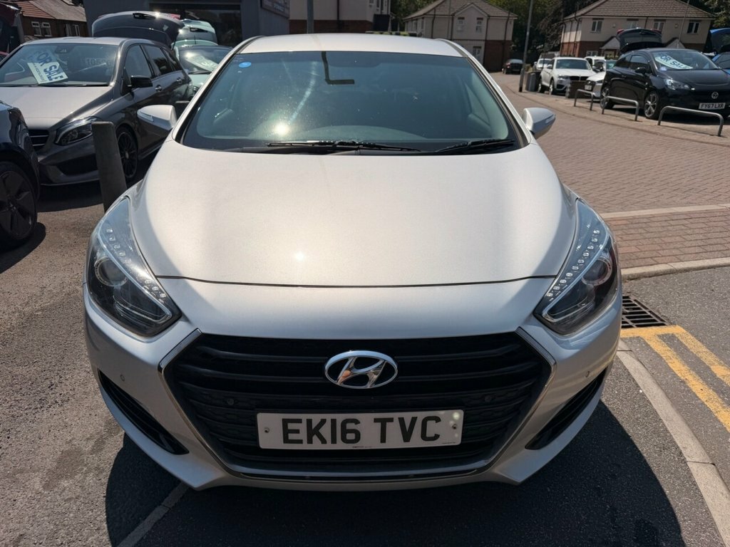 Hyundai I40 Estate 1.7 Crdi Premium Euro 5 201665 Black #8