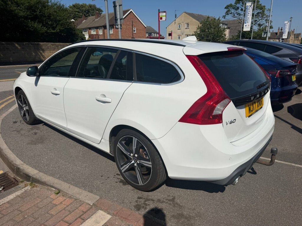 Volvo V60 2.0 D3 R-design Nav Estate Euro Grey #7