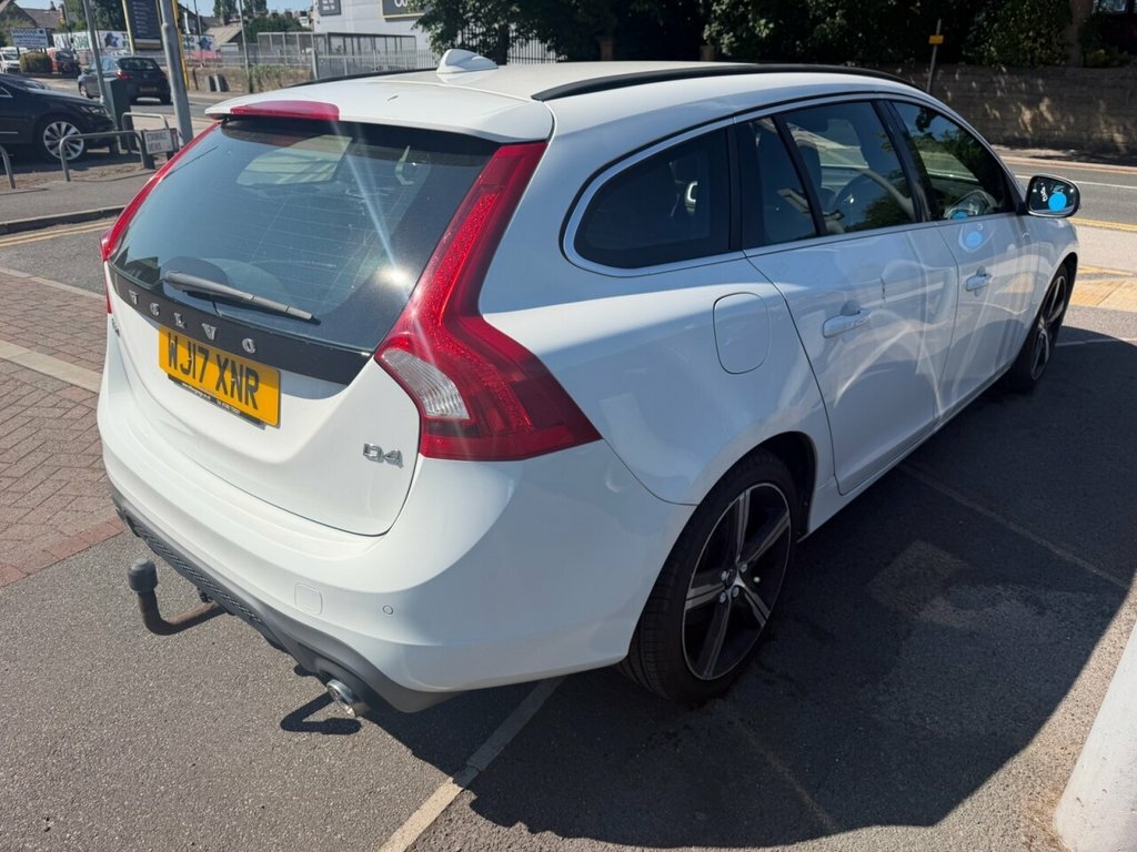 Volvo V60 2.0 D3 R-design Nav Estate Euro Grey #8