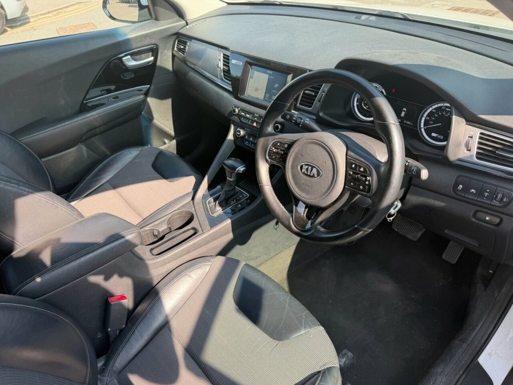 Kia Niro 1.6H Gdi 3 Suv Hybrid Dct Euro 6 Ss White #10