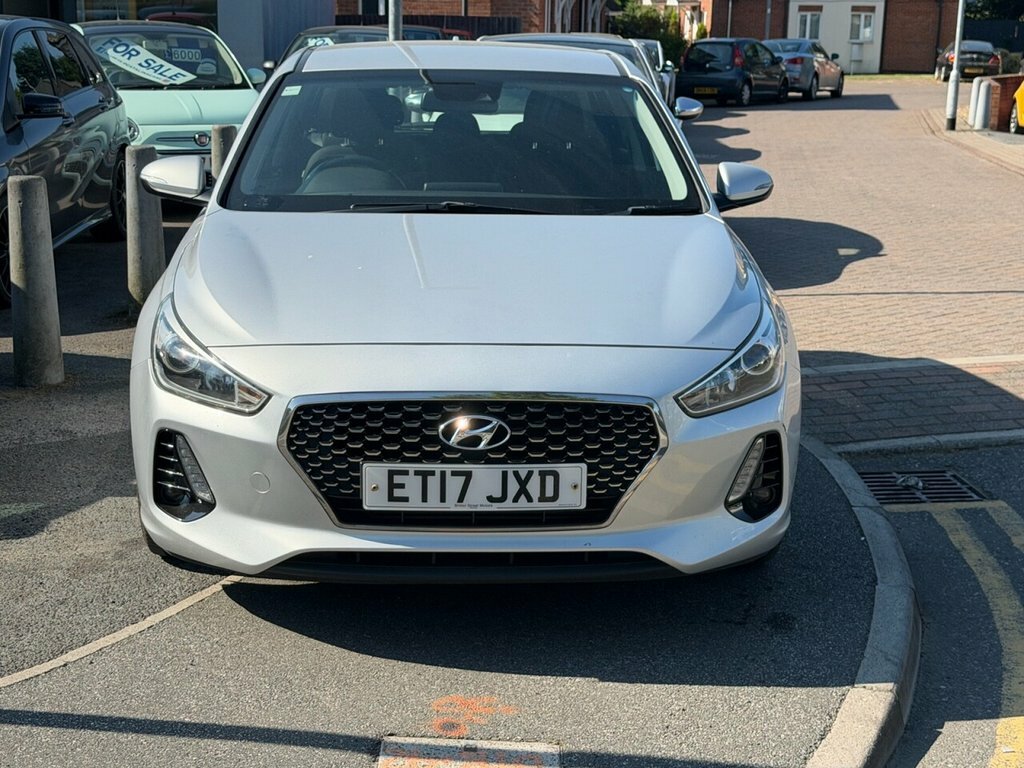 Hyundai I30 1L Se Silver #2