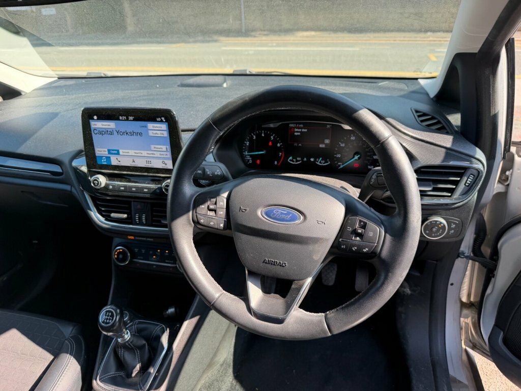 Ford Fiesta 1L Active X Silver #4