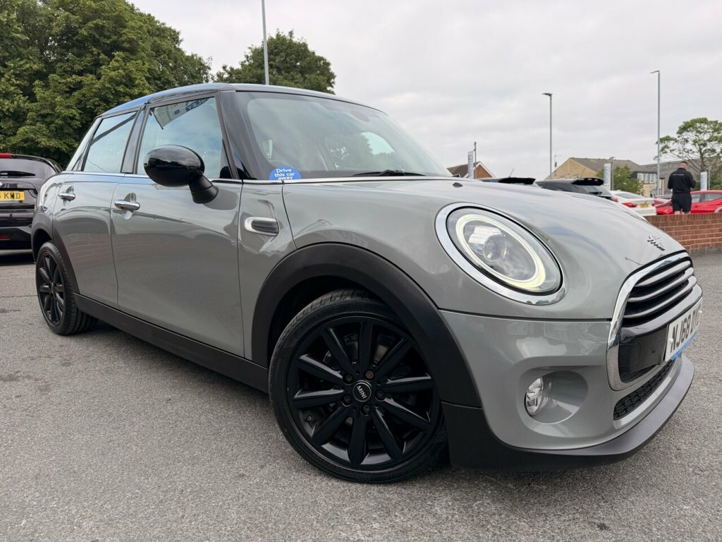 Mini Hatch 1.5L Cooper Grey