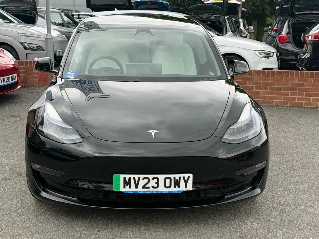 Tesla Model 3 Saloon MV23OWY Black #2
