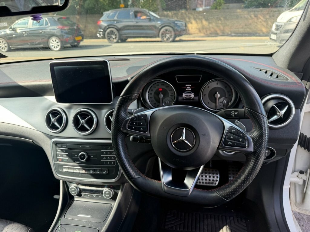 Mercedes-Benz CLA Class 2.1L Amg Sport White #4