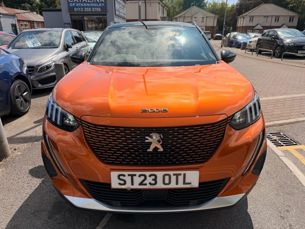 Peugeot e-2008 Suv Orange #2