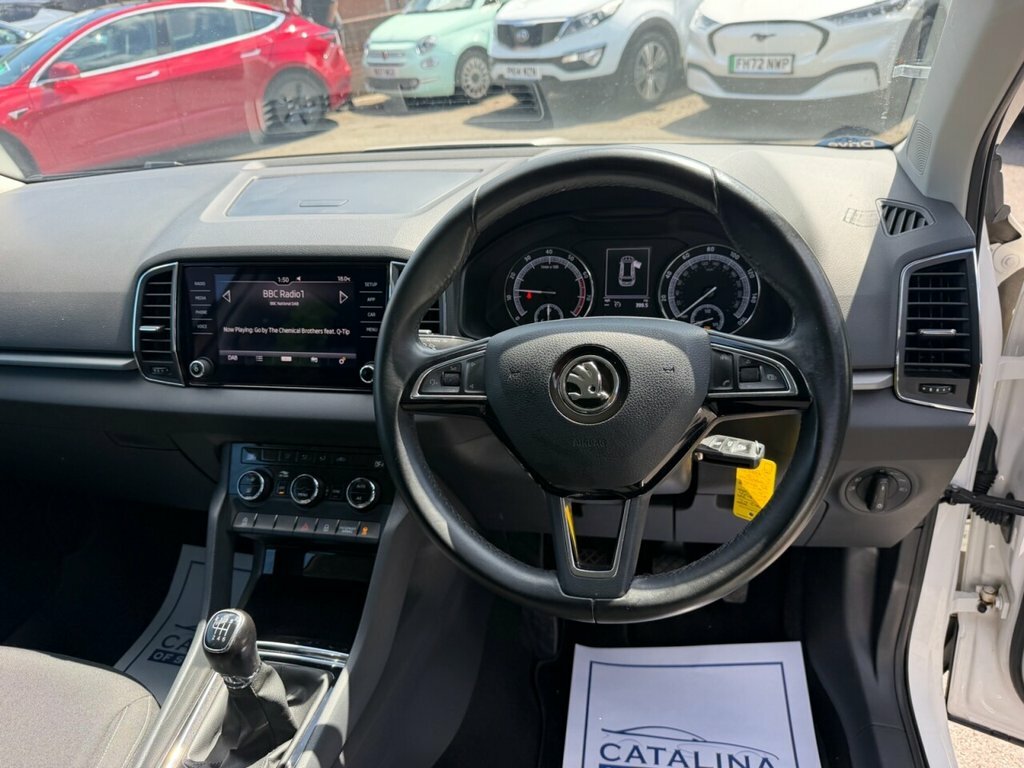 Skoda Karoq 1L Se YF18JEJ White #4