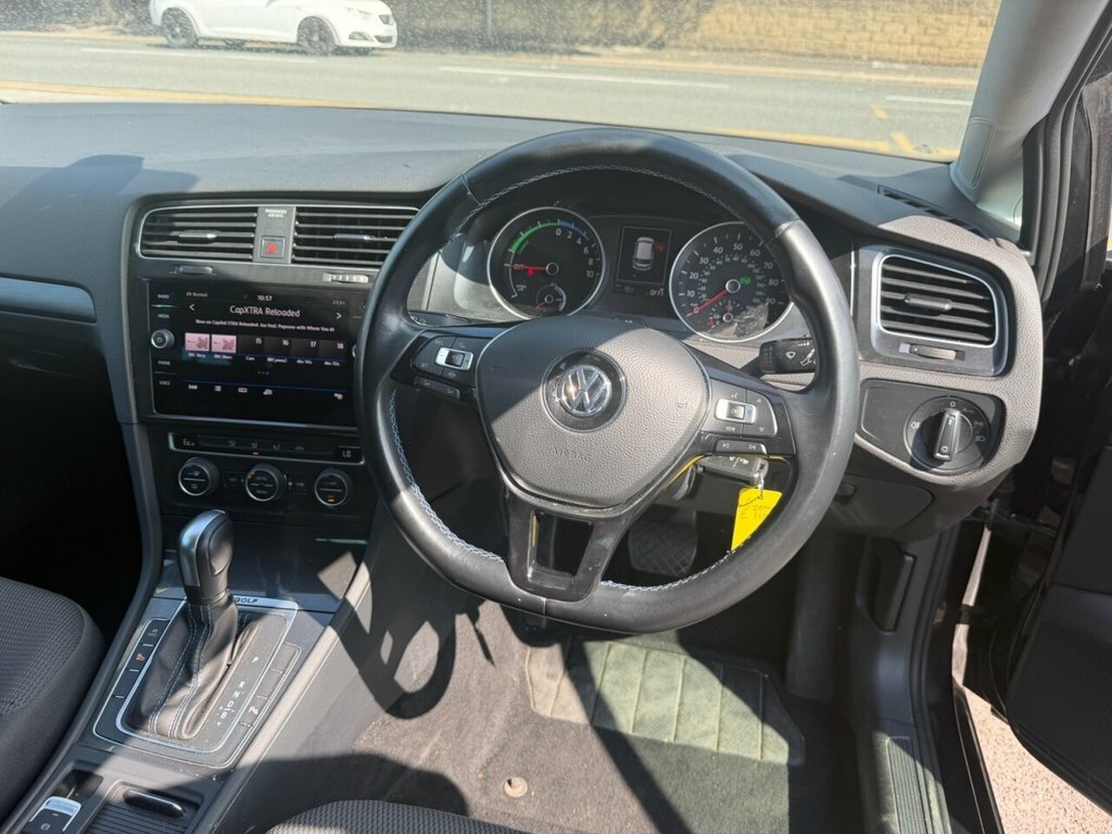 Volkswagen e-Golf E-golf Black #3