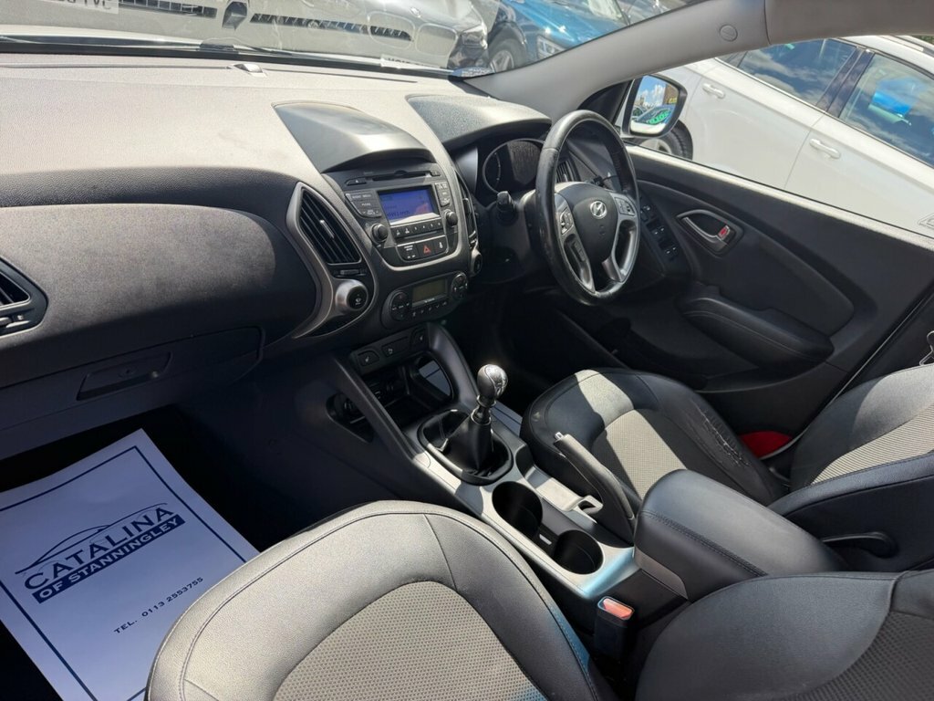 Hyundai Ix35 1.7 Crdi Se 2Wd White #12