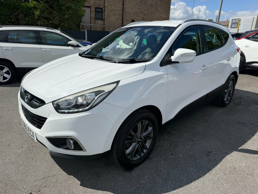 Hyundai Ix35 1.7 Crdi Se 2Wd White #29
