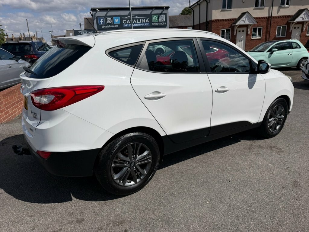 Hyundai Ix35 1.7 Crdi Se 2Wd White #20
