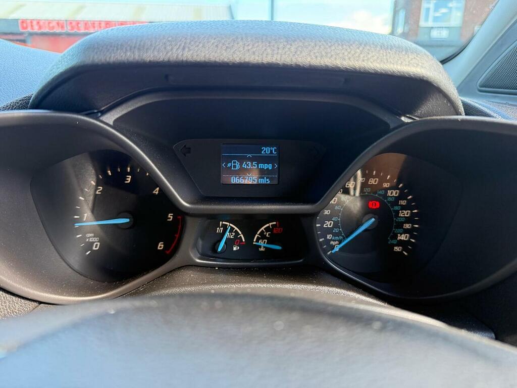 Ford Tourneo Connect Tdci Zetec Mpv Grey #19