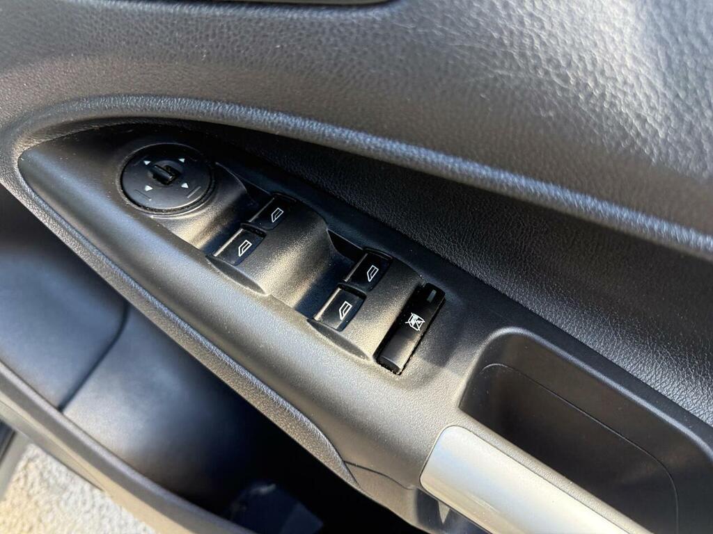 Ford Tourneo Connect Tdci Zetec Mpv Grey #20