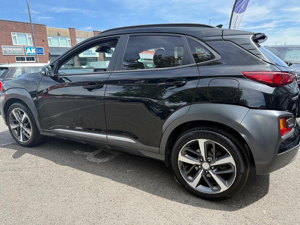 Hyundai Kona 1.0 T-gdi Blue Drive Premium Se Suv Man Black #5