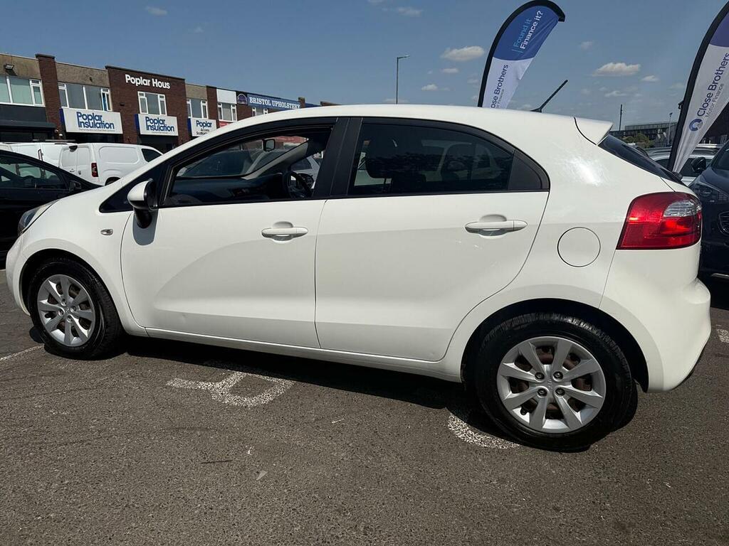 Kia RIO Kia Rio 1.2 2 Hatchback White #7