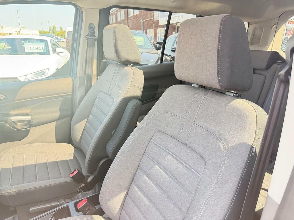 Ford Grand Tourneo Connect 1.5 Ecoblue 120 Titanium Powershift Grey #50