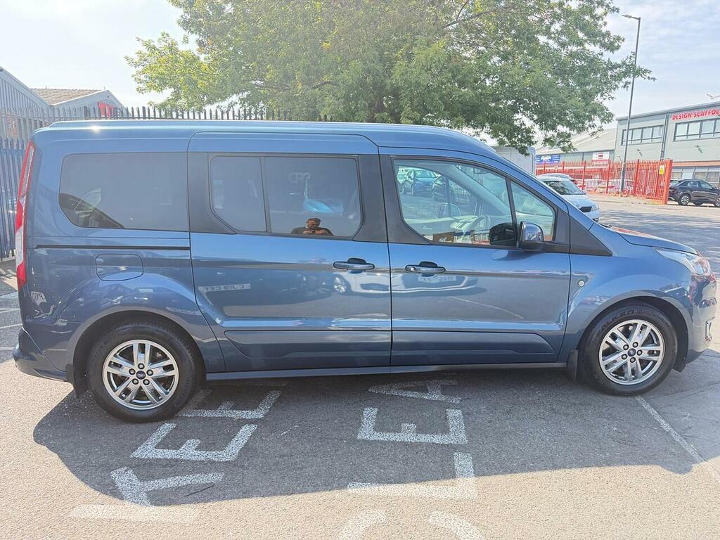 Ford Grand Tourneo Connect 1.5 Ecoblue 120 Titanium Powershift Grey #17