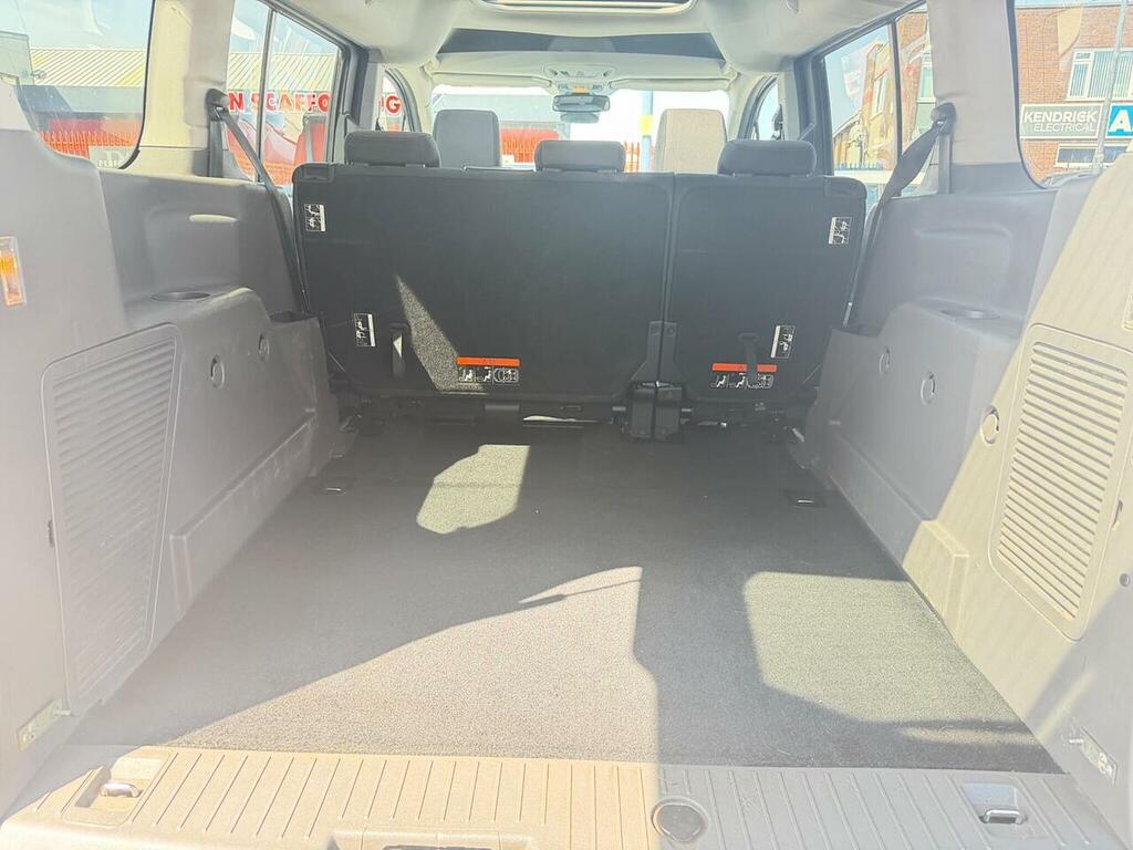 Ford Grand Tourneo Connect 1.5 Ecoblue 120 Titanium Powershift Grey #29
