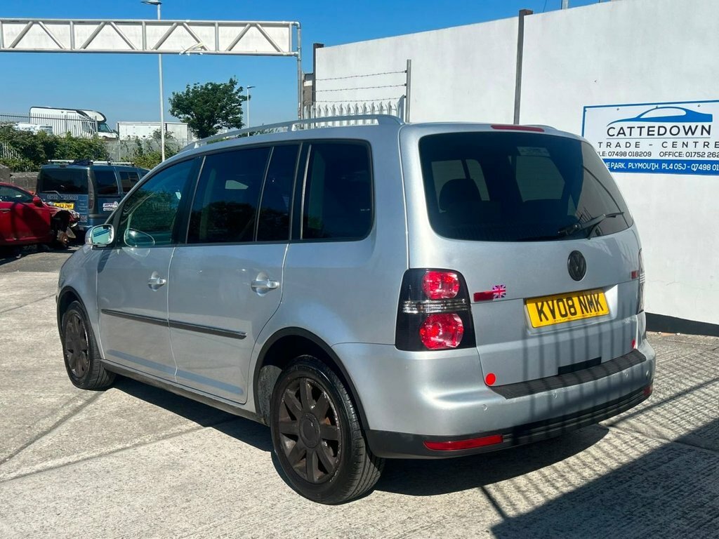 Volkswagen Touran 2L Sport Silver #3