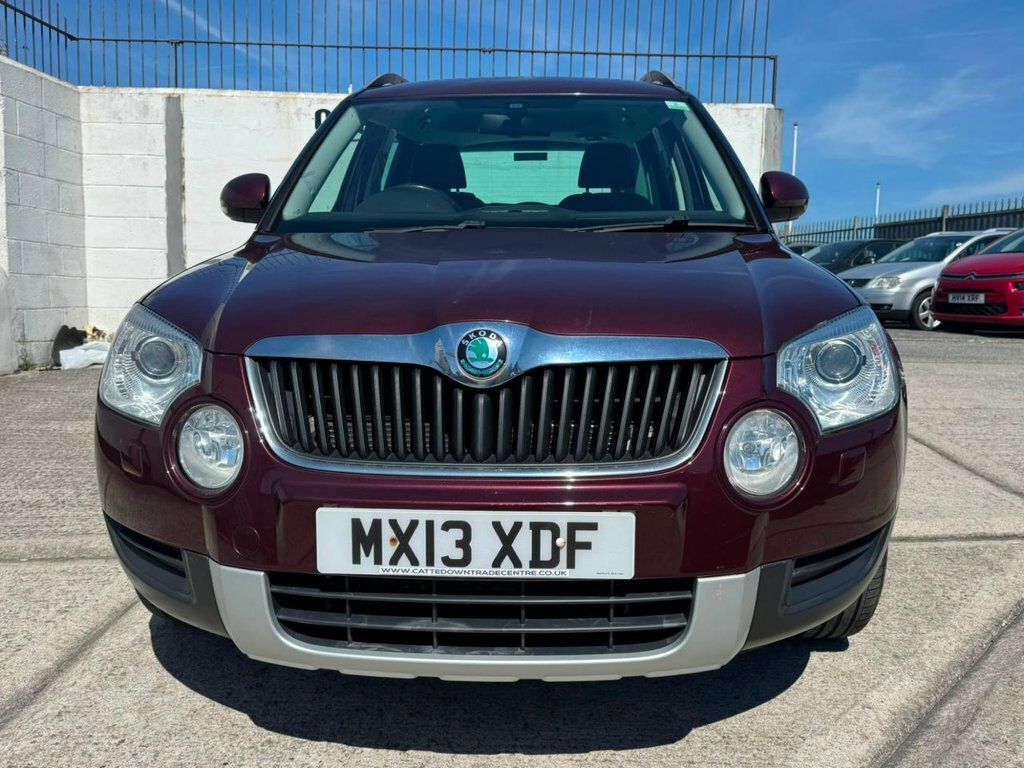 Skoda Yeti 2.0 Tdi Laurin Klement Suv 4Wd Red #13