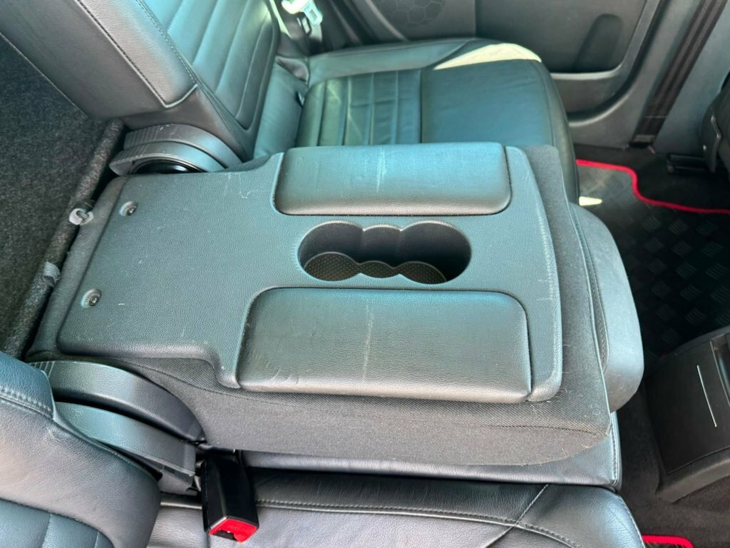 Skoda Yeti 2.0 Tdi Laurin Klement Suv 4Wd Red #17