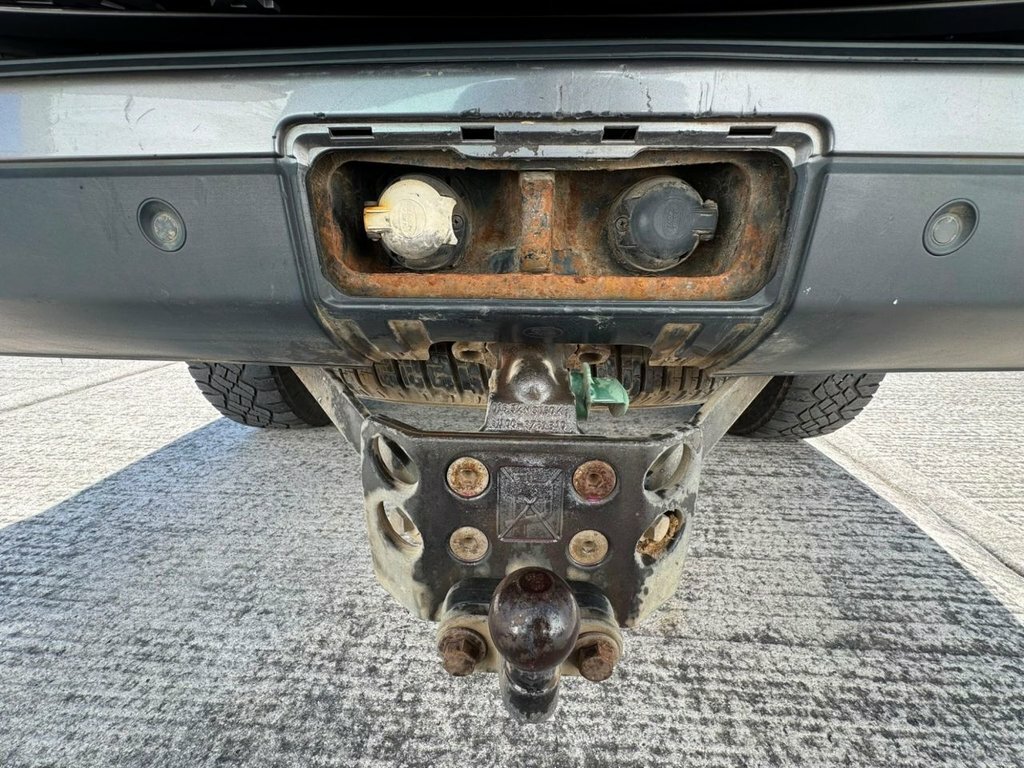 Land Rover Discovery 4 3L Gs Grey #4