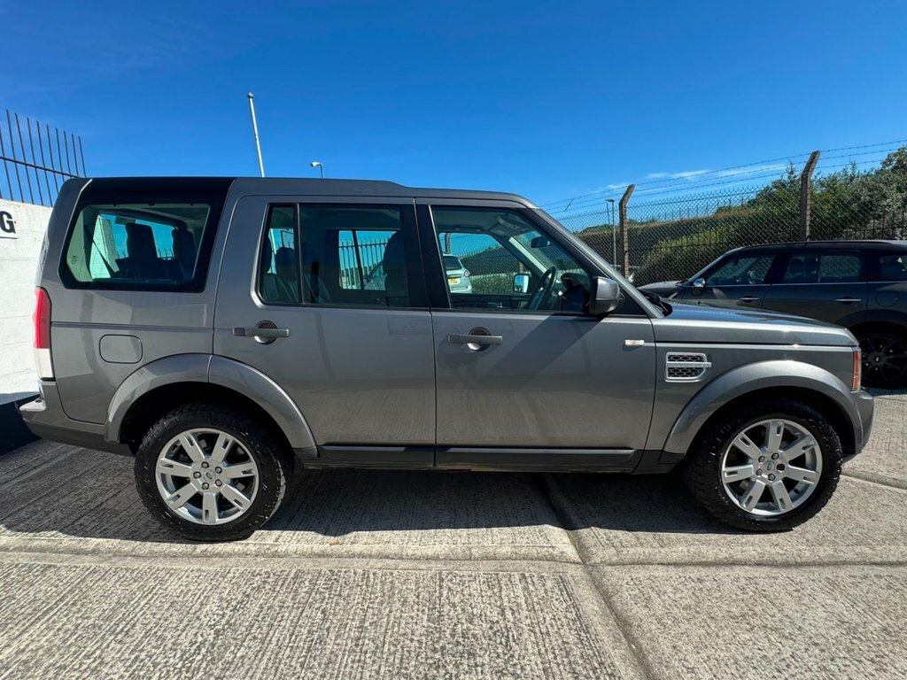 Land Rover Discovery 4 Suv 3.0 Sd V6 Hse 4Wd Euro 5 201161 White #16