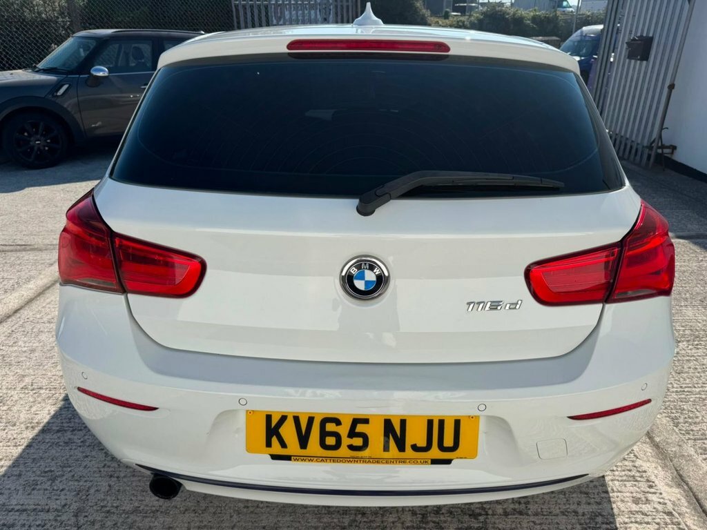 BMW 1 Series 1.5L Sport White #4