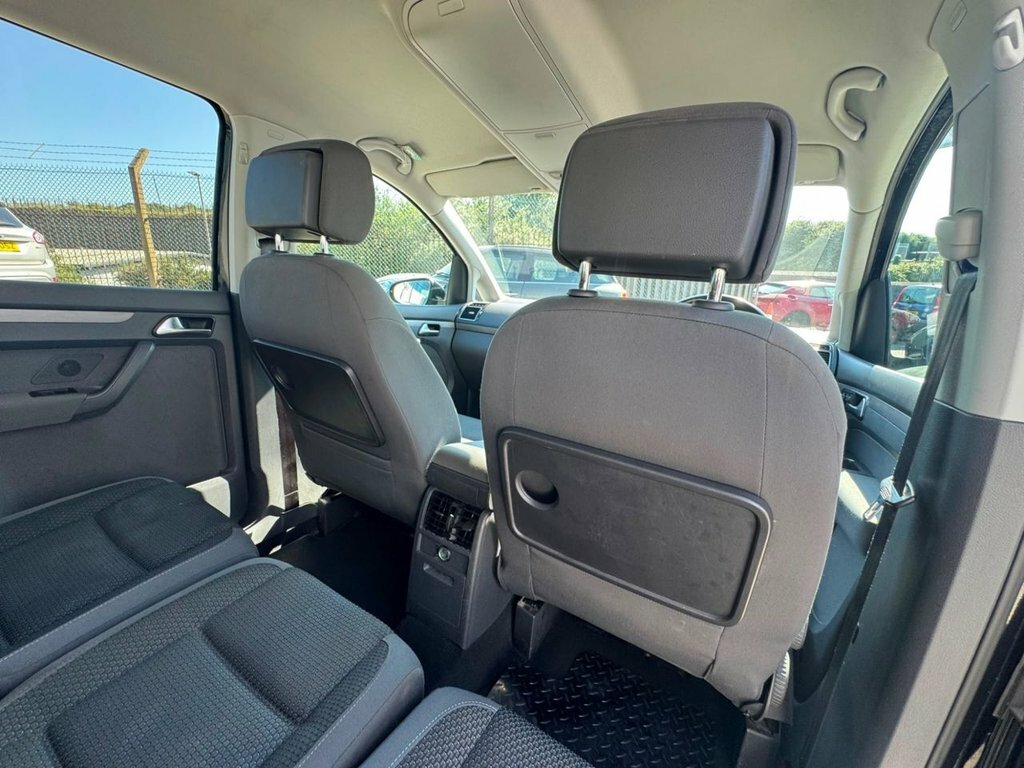Volkswagen Touran 1.4 Tsi Dsg ,7 Seater , Silver #18