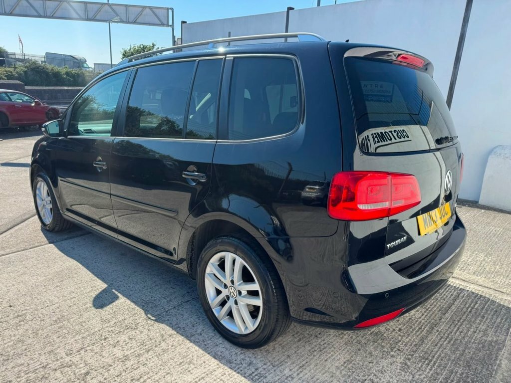 Volkswagen Touran 1.6L Se Black #3