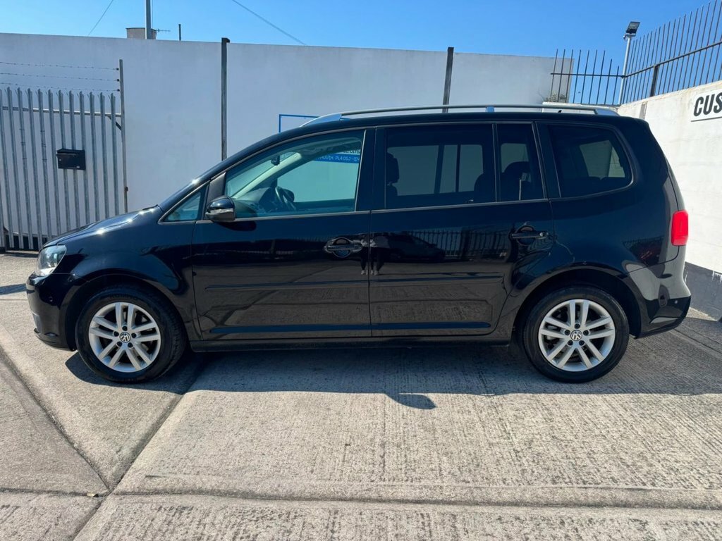 Volkswagen Touran 1.6L Se Black #2