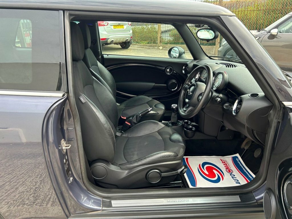 Mini Hatch 1.6 Cooper Bayswater Euro 6 Ss Blue #47