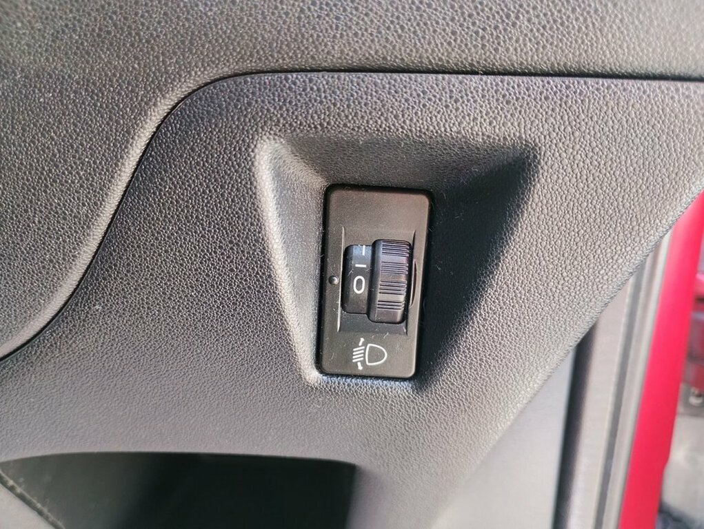 Citroen C3 Picasso 1.6L Code Blue #45