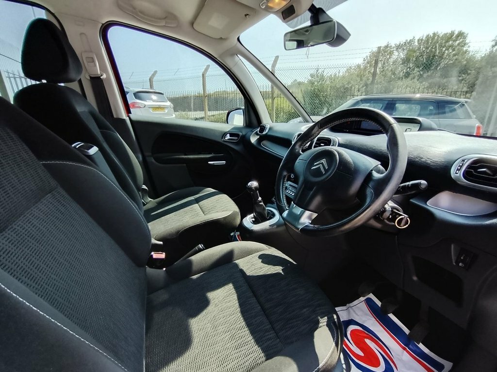 Citroen C3 Picasso 1.6L Code Blue #42
