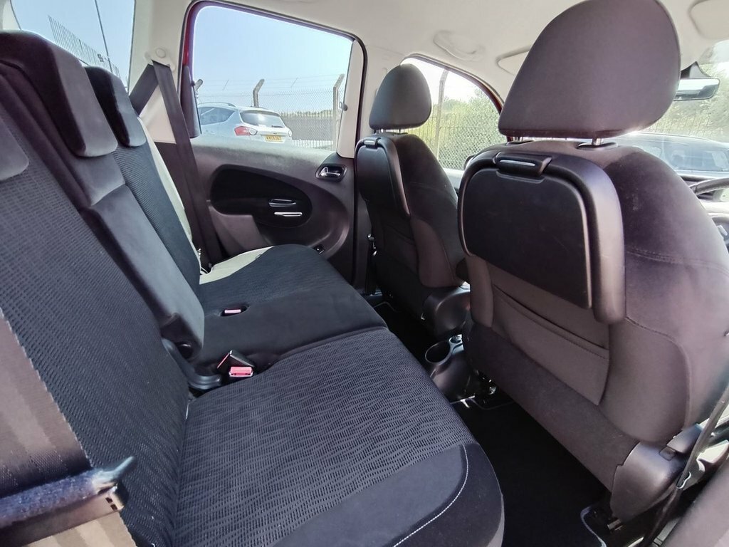 Citroen C3 Picasso 1.6L Code Blue #17