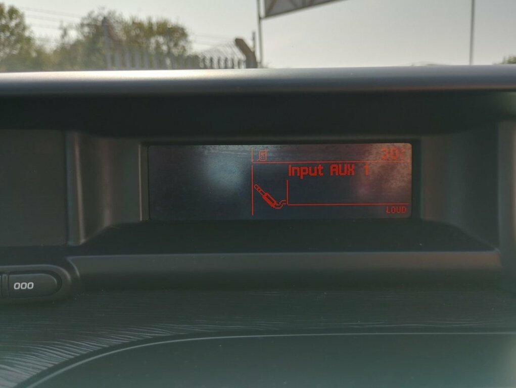 Citroen C3 Picasso 1.6L Code Blue #32