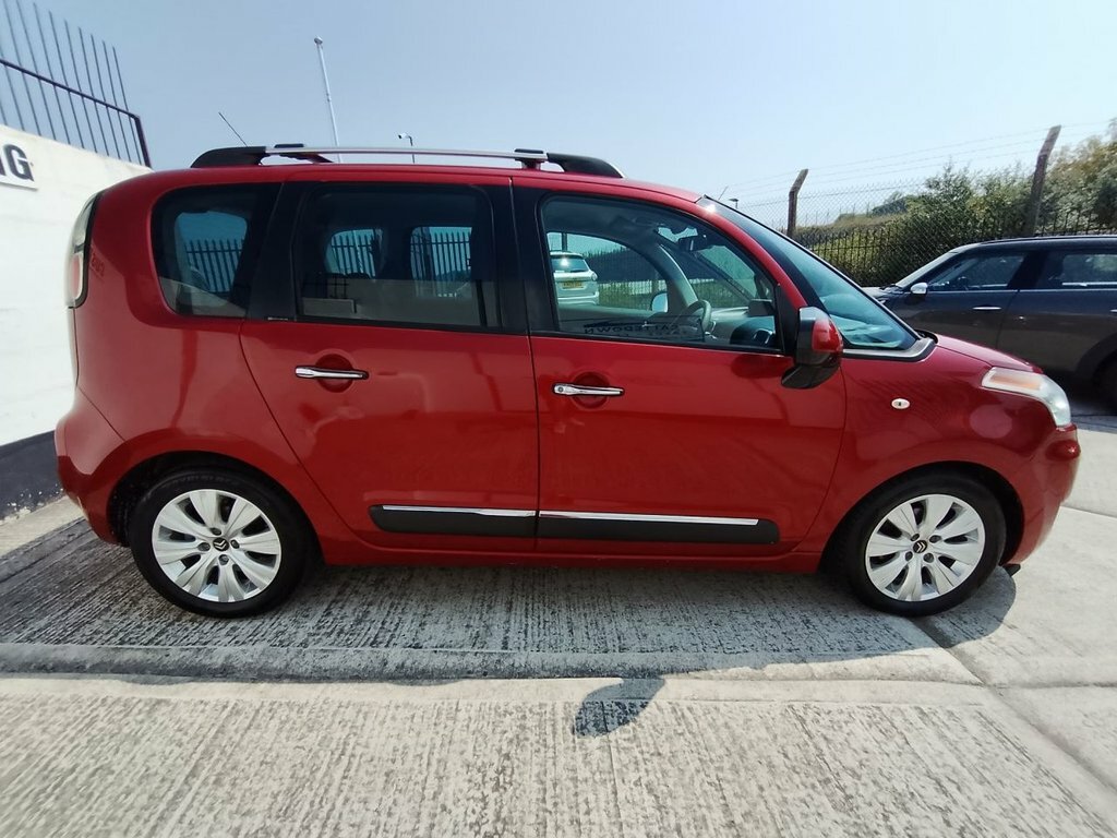 Citroen C3 Picasso 1.6L Code Blue #11