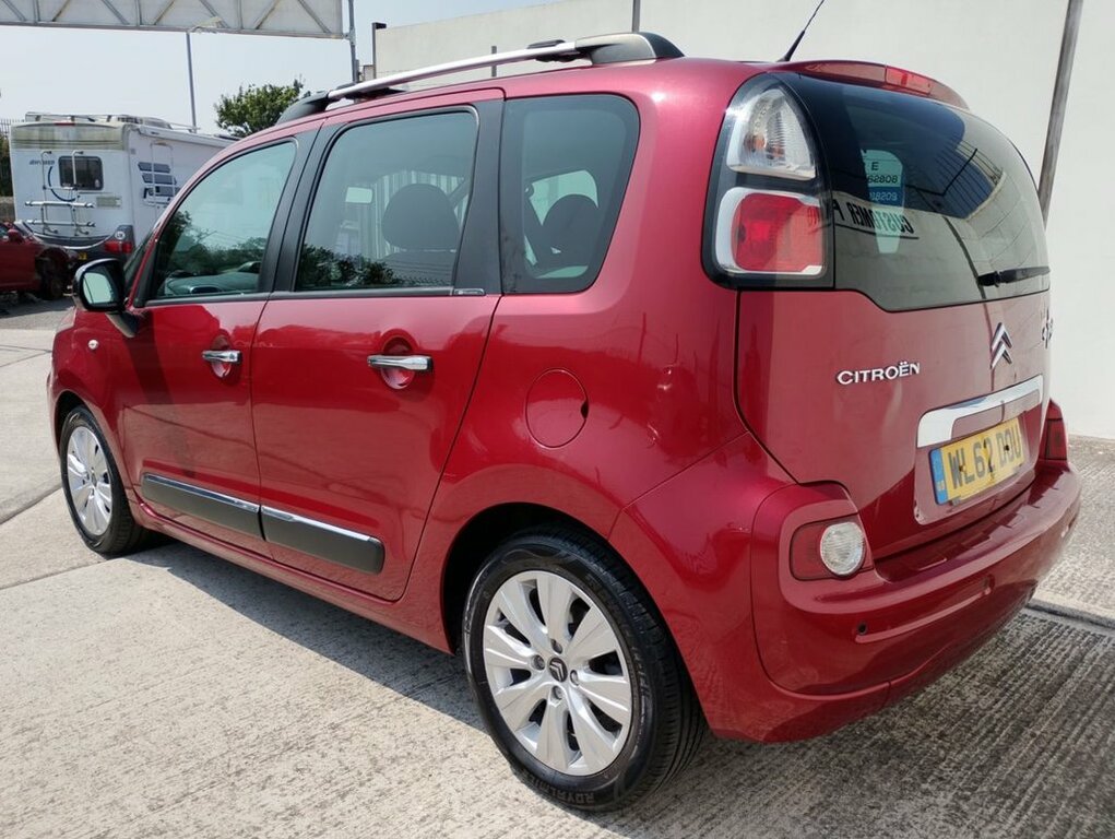 Citroen C3 Picasso 1.6L Exclusive Red #3